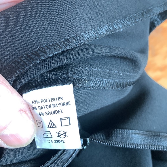 MARGARET M - Mid-rise Black Wide-leg Pants - Picture 7 of 7